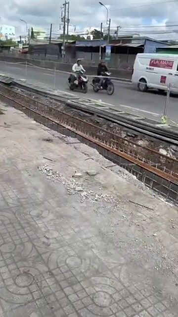 300 TRIỆU  15% SỞ HỮU CĂN HỘ 2 PN TẠI DESTINO CENTRO TRÊN QL1A TUYẾN LÊ KHẢ PHIÊU