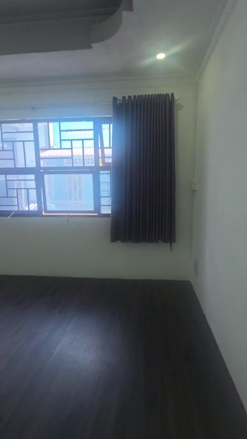 Phòng 35m2 Âu Cơ rộng thoáng ở 2 đến 3 bạn sát Đại học Văn Hiến